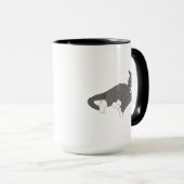 Graue und weiße Tuxedo Katze Tasse (VorderseiteRechts)