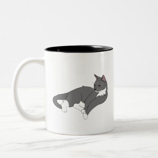 Graue und weiße Tuxedo Katze Zweifarbige Tasse (Links)
