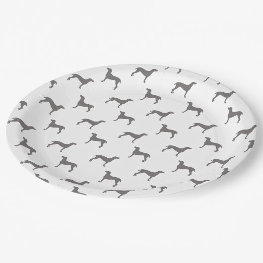 Graue Weimaraner Silhouetten auf weißem Pappteller (Schrägansicht)