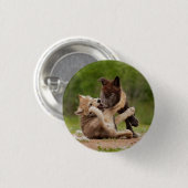 Graue Wolf Pups Wresting Button (Vorne & Hinten)