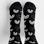 Graue Wolken und Regenbogen auf Socken der schwarz (Oben)