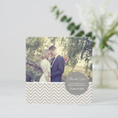 Graue Zickzack Hochzeit danken Ihnen zu kardieren Dankeskarte (Stehend Vorderseite)