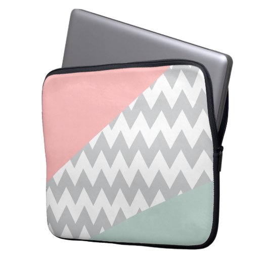 Graue Zickzack Minze und Korallen Laptopschutzhülle (Vorderseite Links)