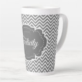Graue Zickzack Personalisierte Latte-Tasse Milchtasse (Rechte Ecke)