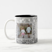 Grauer Entwurf des Glitzer-2 der Bild-w/Text Ihre Zweifarbige Tasse (Links)