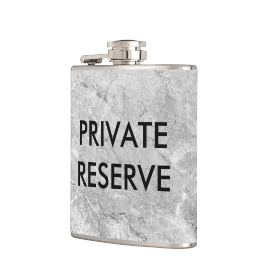 Grauer Granitkolben als Privatreserve Flachmann (Links)