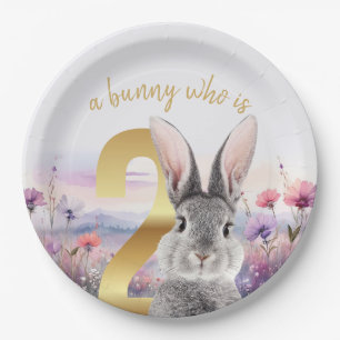 Grauer Hase mit Nr. 2 Wildblumen Pappteller