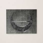 Grauer keltischer Mond und Klinge Puzzle (Horizontal)