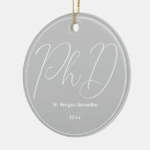 Grauer Minimalistischer Name PhD-Abschluss Keramik Ornament (Links)