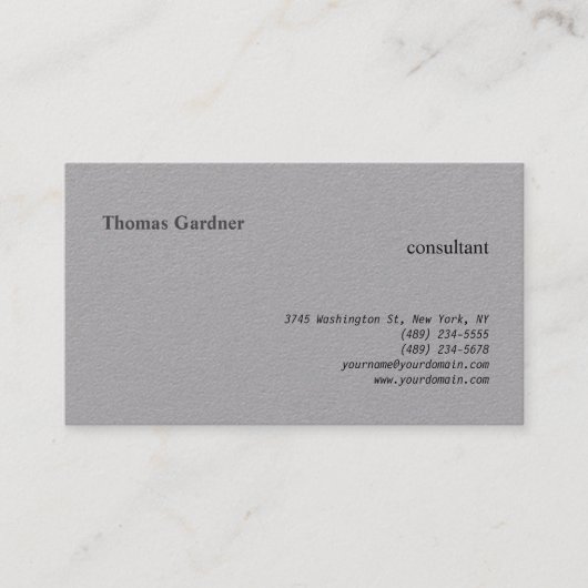 Grauer Minimalistischer Schlichter kreativer Moder Visitenkarte (Vorderseite)