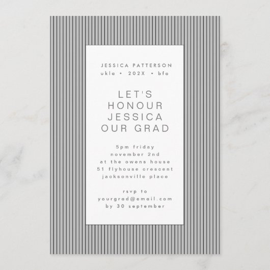 Grauer moderner Graduate bearbeitbarer Abschluss Ankündigung (Rückseite)
