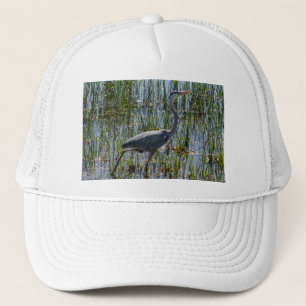 Grauer Reiher im Sumpf – Elegante Tierwelt Truckerkappe
