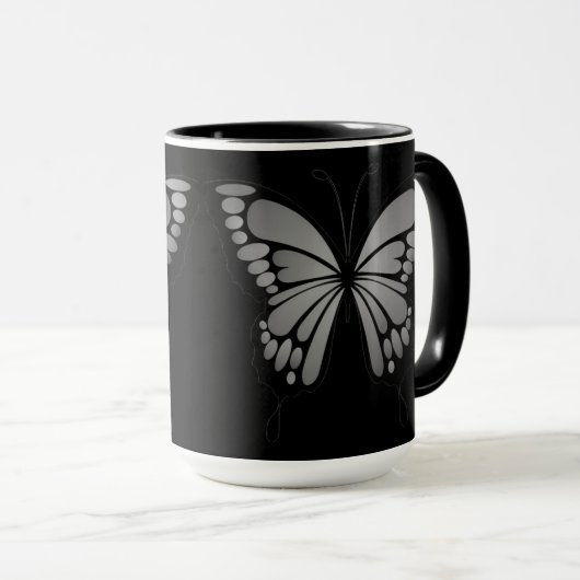 Grauer Schmetterling Tasse (VorderseiteRechts)