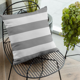 Grauer Streifen Kissen