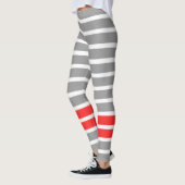Grauer Streifen Leggings (Links)