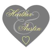 Grauer und gelber Umschlag Aufkleber Hochzeitsherz