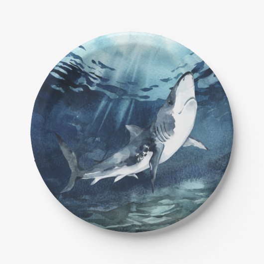Grauer und weißer Hai im blauen Wasser Pappteller (Vorderseite)