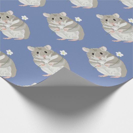 Grauer und weißer Hamster mit einer Blume Geschenkpapier (Ecke)