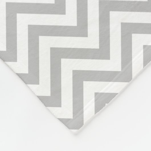 Grauer und weißer Zickzack Stripes Zickzack Muster Fleecedecke (Ecke)