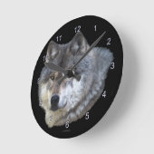 Grauer Wolf-Gesicht Wildlife-Supporter Art Clock Runde Wanduhr (Winkel)