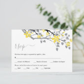 Grauer Zweig mit gelben Blumen Blütenhochzeit RSVP Karte (Stehend Vorderseite)