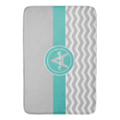 Graues Aquamarines Zickzack Badematte (Vorderseite Vertikal)