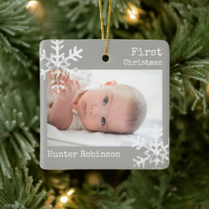 Graues Baby Erstes Weihnachten Foto Schneeflocke Keramikornament
