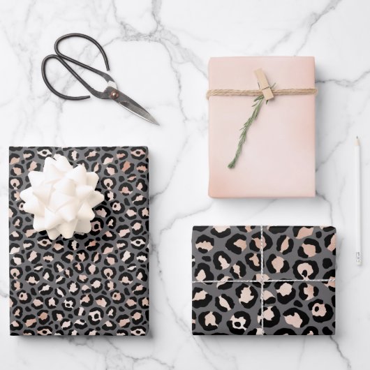 Graues Beige Peach Rose Leopard Print Wrapping Pap Geschenkpapier Set (Vorderseite)
