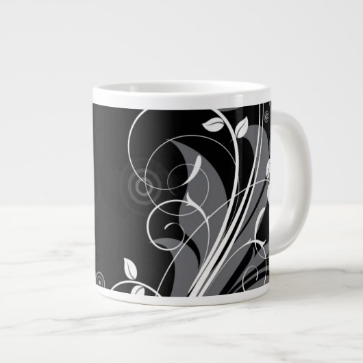 Graues Blumenmuster auf schwarz Jumbo-Tasse (Vorderseite Rechts)