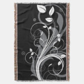 Graues Blumenmuster auf Schwarzem Decke (Vorderseite Vertikal)