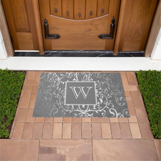 Graues Elegant Blühe Monogramm Doormat Fußmatte (Außenbereich)