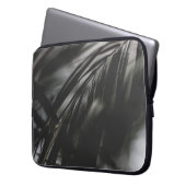 GRAUES FOTO DER PFLANZE BLÄTTER LAPTOPSCHUTZHÜLLE (Vorderseite Links)