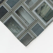 Graues Gebäude Fleecedecke (Ecke)