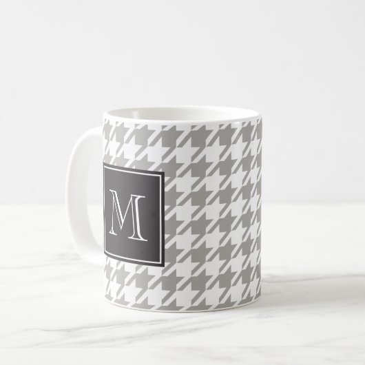 Graues Hahnentrittmuster-Monogramm Kaffeetasse (Vorderseite Links)