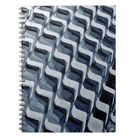 Graues Hochhaus-Gebäude Notizblock (Vorderseite)