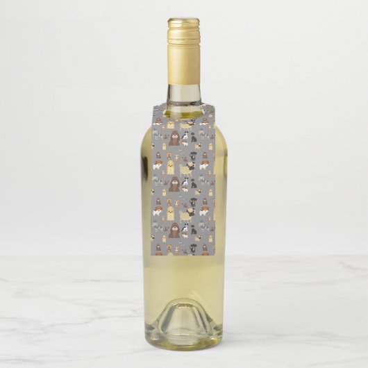 Graues Hundsmuster. Flaschenanhänger (Auf Flasche)