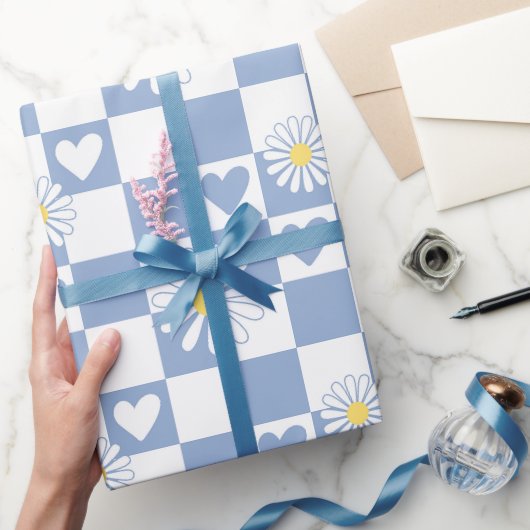 Graues kariertes Geschenkpapier (Schenken)