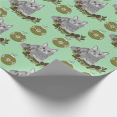 Graues Katzenmuster mit grünen Ornamenten  Geschenkpapier (Ecke)
