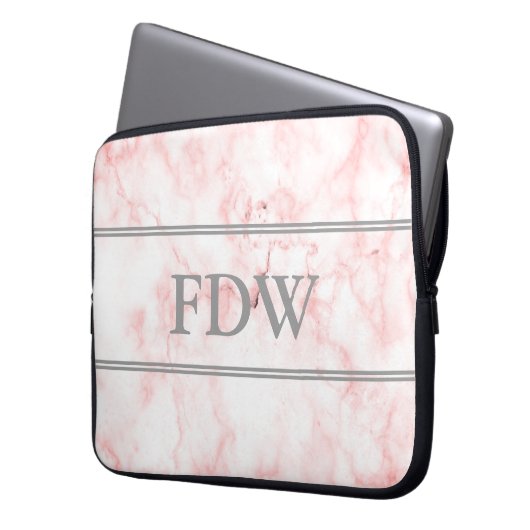 Graues Monogramm auf Imitat-rosa Marmor Laptopschutzhülle (Vorderseite Links)