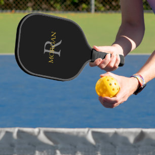 Graues Monogramm und goldener Name auf Schwarz Pickleball Schläger