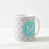 Graues Muster Marokkos Quatrefoil mit Monogramm Kaffeetasse (VorderseiteRechts)