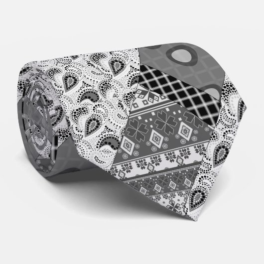 Graues Patchwork-Patchwork-Muster Krawatte (Gerollt)