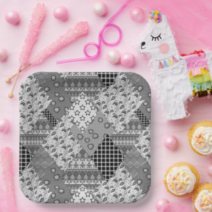 Graues Patchwork-Patchwork-Muster Pappteller