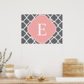 Graues Peach Quatrefoil Monogramm Poster (Küche)