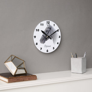 Graues Pferd Design Personalisiert Runde Wanduhr