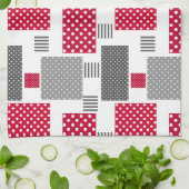 Graues rotes Polka-Dot-Patchwork auf weißem Hinter Geschirrtuch (Gefaltet)