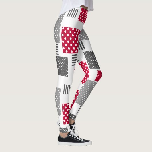 Graues rotes Polka-Dot-Patchwork auf weißem Hinter Leggings (Rechts)