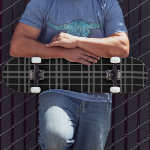 Graues Schwarz-Tartan-Kariertes Muster Skateboard