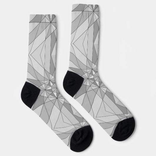 Graues Schwarz-weißes Mosaikdreieck-Retromuster Socken (Rechts)