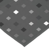 Graues schwarzes Muster für spielbare Pixel Karo Kurzer Tischläufer (Ecke)